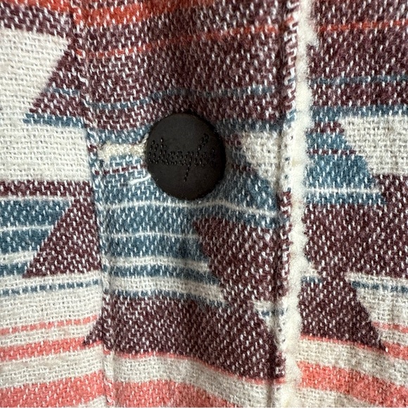 Wrangler Sherpa Lined Southwestern Print Button Up Jacket Womens Size XL - Picture 4 of 12
